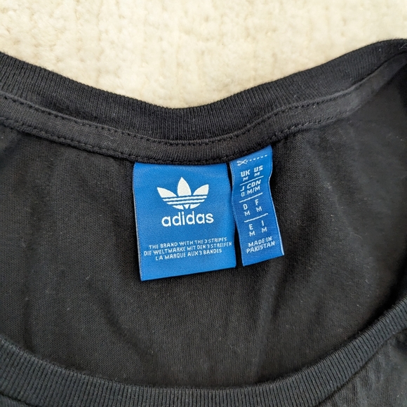 BUNDLE Assorted Tank Chicago And Adidas - Picture 6 of 10